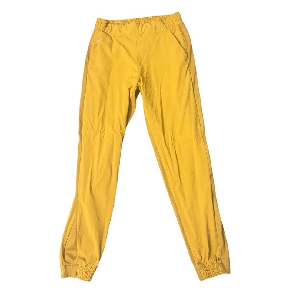 Athleta Textured Brooklyn Jogger in Mustard Size 2